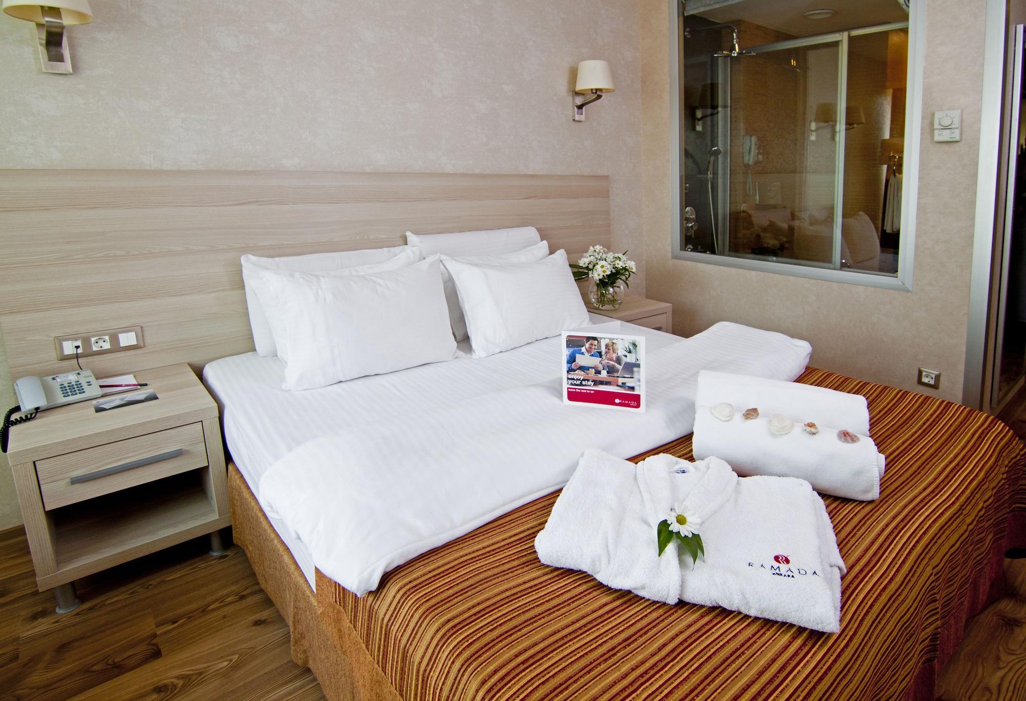 Ramada By Wyndham Ankara Hotel Luaran gambar
